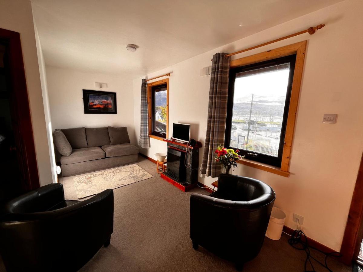 Snowgoose Apartments & Bunkhouse Fort William Exterior foto